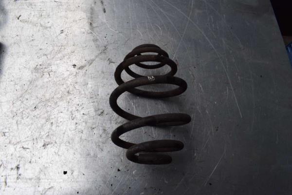 RESSORT ARRIERE OPEL CORSA B - Vue 1